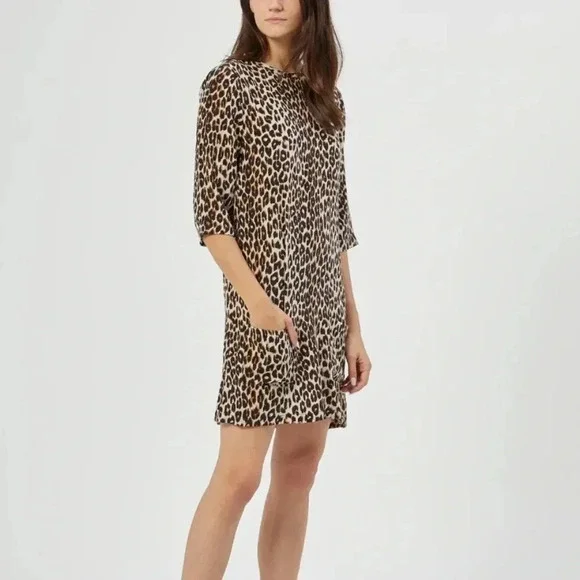 EQUIPMENT FEMME NEW Aubrey Leopard Print Silk Shift Dress XS - Picture 5 of 13